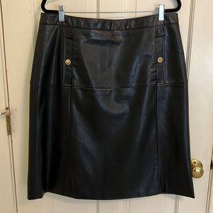 GUC. Leather Skirt